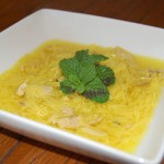 sopa-de-gallina-con-hierbabuena