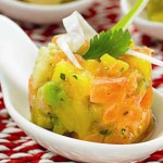 tartar-de-salmon-con-vieiras-y-aguacate